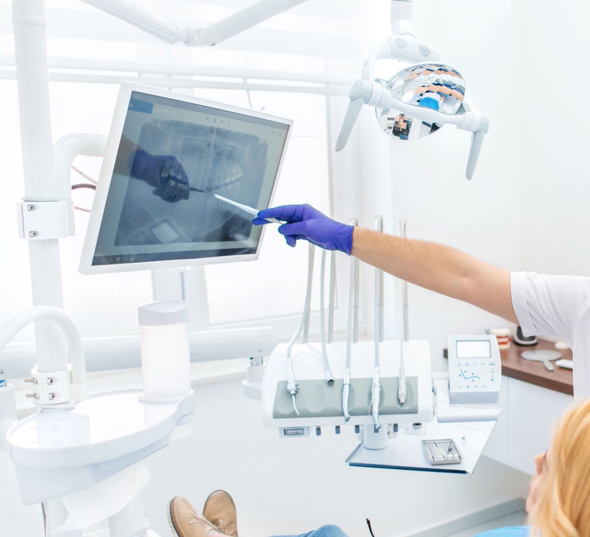 Clinica dental en vigo destacada por los avances en la cirugía guiada por ordenador